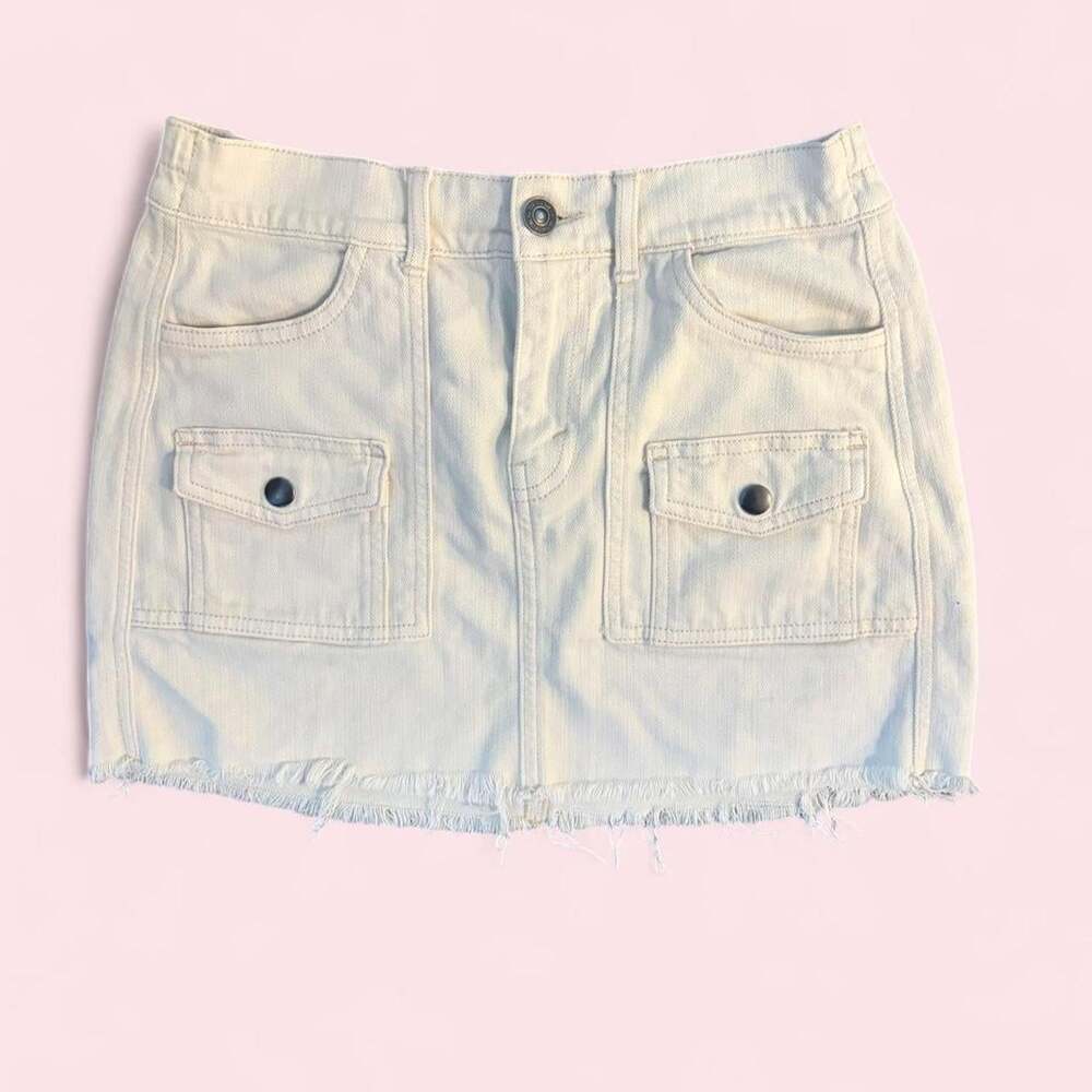 Aerie Women's Cream and White Skirt